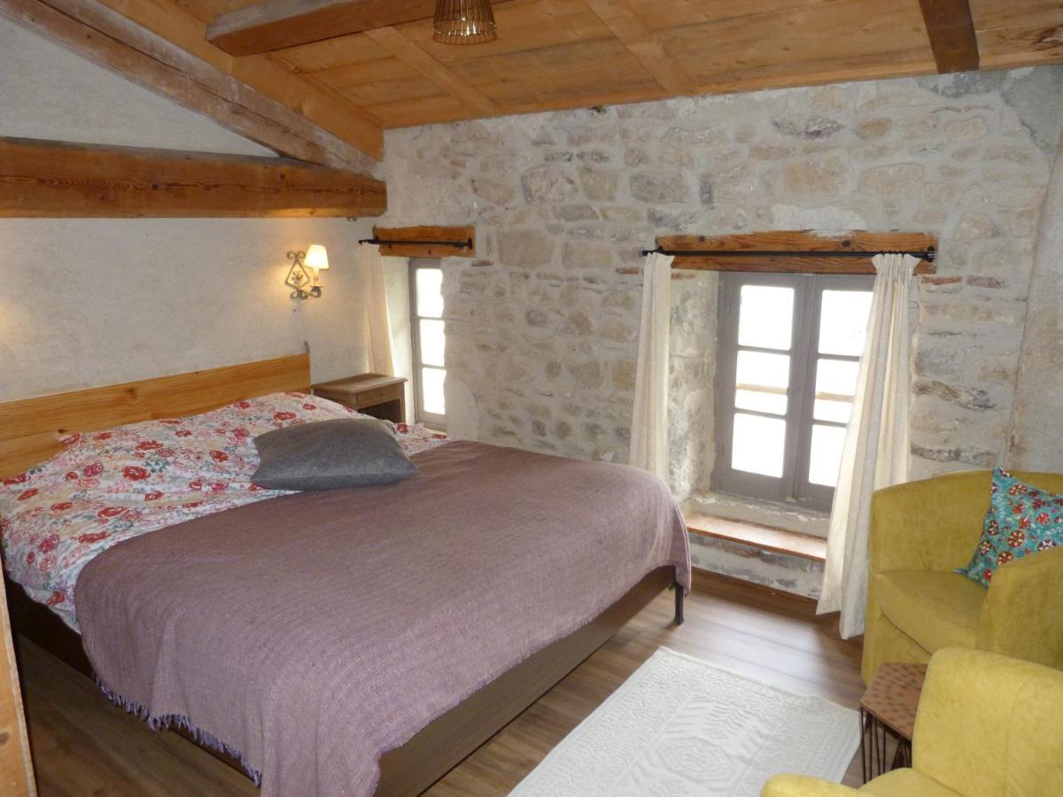 Chambres D'Hotes La Fougeraie Malvieres Ngoại thất bức ảnh